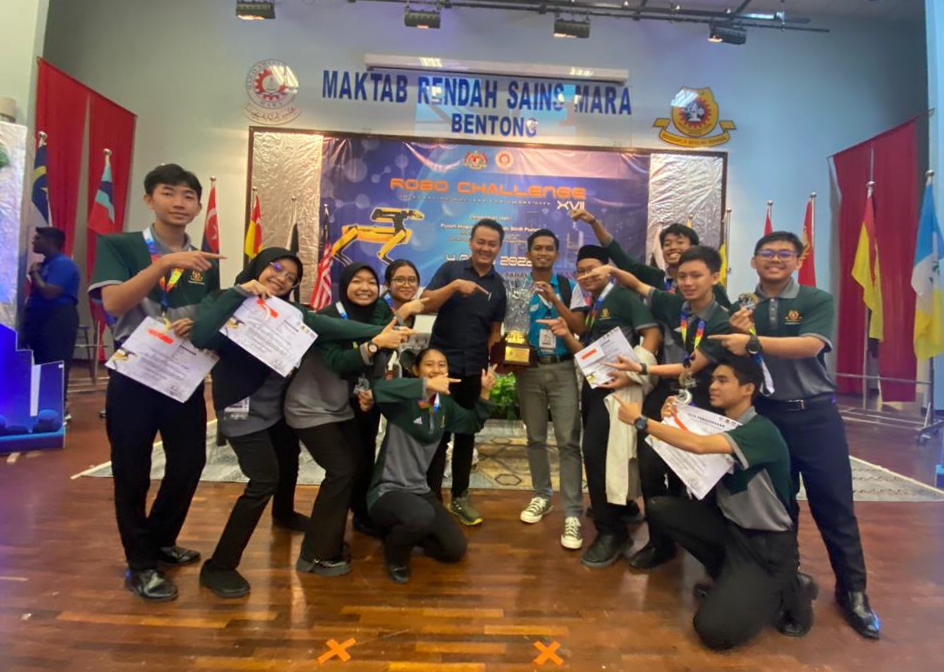 Dua pelajar MRSM Betong akan wakili Malaysia pada WRO 2022  Sinar Bestari