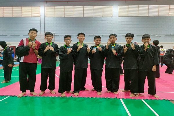Dulu pelajar, kini guru silat. Hebatnya Srikandi MARA ini