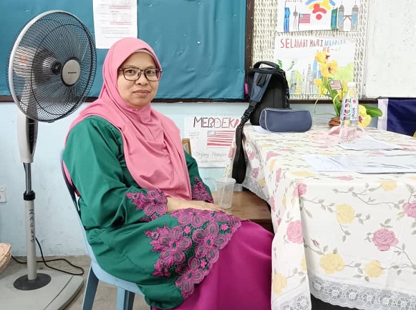 ustazah rosiyah